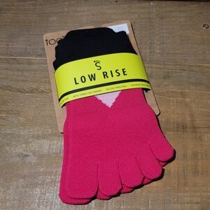 Toesox Low Rise grip socks